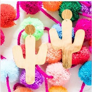 Treasure Jewels 24kt Gold Plated Cactus Earring